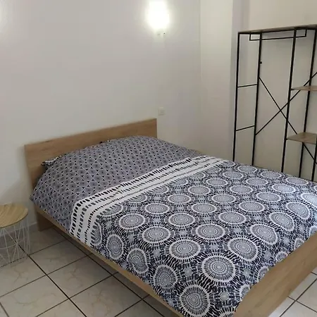 Spacieuse Maison Avec Garage 5 Mins Valenciennes Anzin