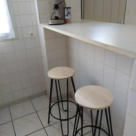 Spacieuse Maison Avec Garage 5 Mins Valenciennes Сasa de vacaciones *