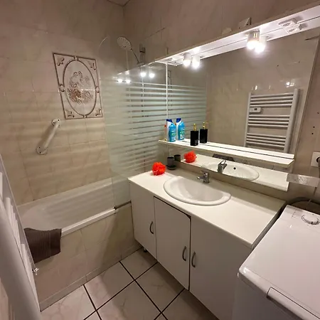 Spacieuse Maison Avec Garage 5 Mins Valenciennes Anzin