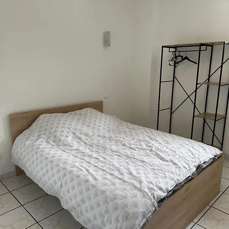 Spacieuse Maison Avec Garage 5 Mins Valenciennes Ferienhaus Anzin